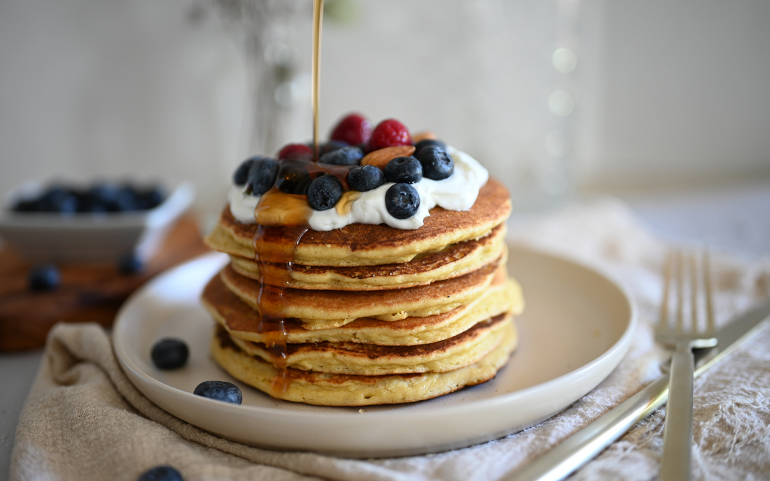 Fluffy collagen blueberry pancakes